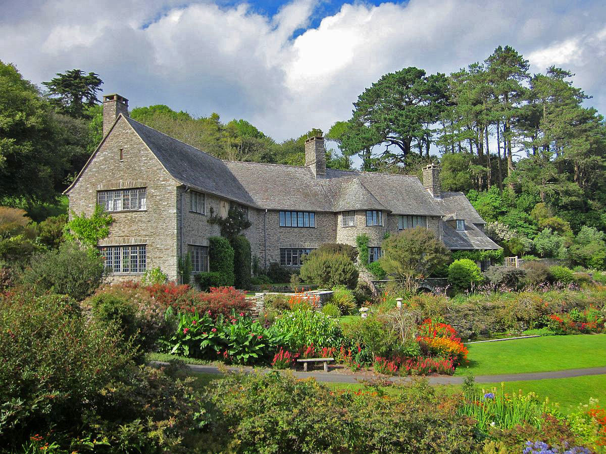 Coleton Fishacre Garden