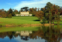 Saint Hill Manor Garden