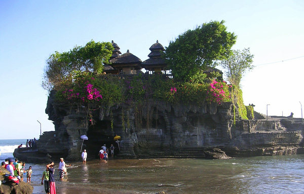 Pura Tanah Lot Sea Temple