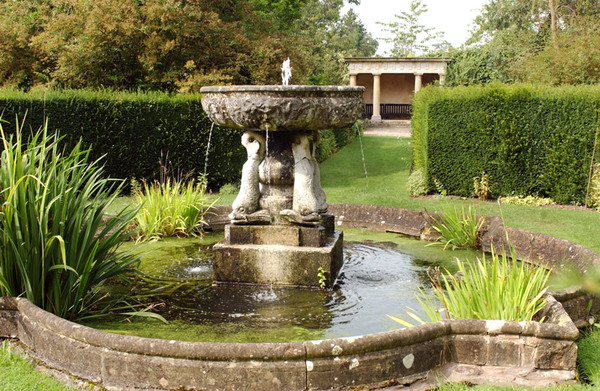 Spetchley Park Gardens