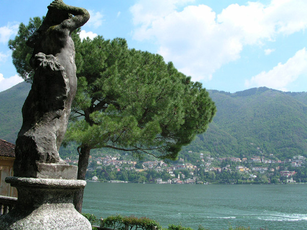 Sculpture, Villa Pizzo Garden