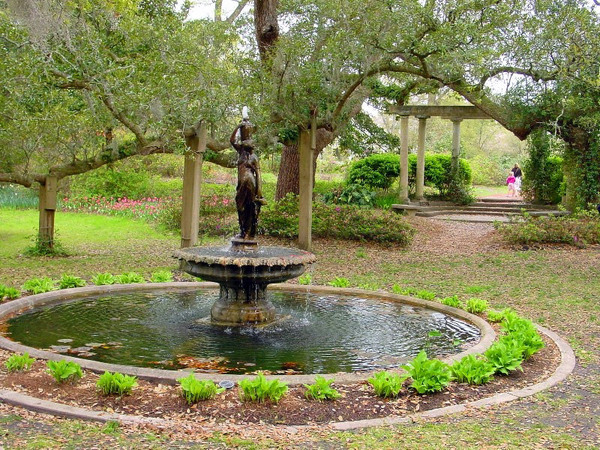 Fountain, Arlie Gardens