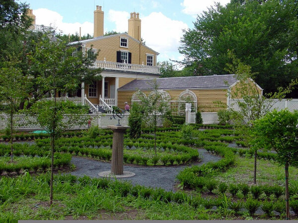 Longfellow House and Garden