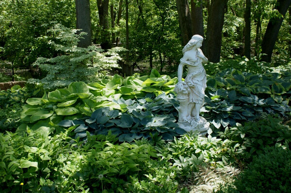 Statue, Wegerzyn Gardens