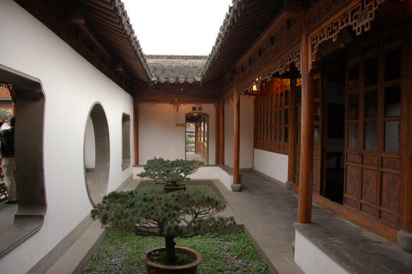 Guo Zhuang (Guo's Villa or Fenyang Villa) Janine C