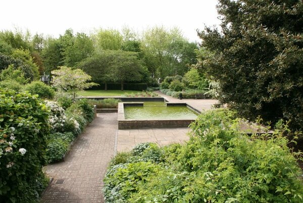 Philip Noel Baker Peace Garden