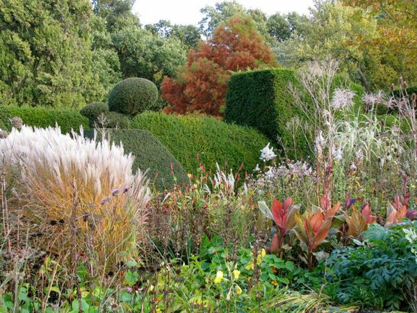 Great Dixter Garden, Autumn