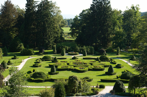 Arboretum VolÄji Potok