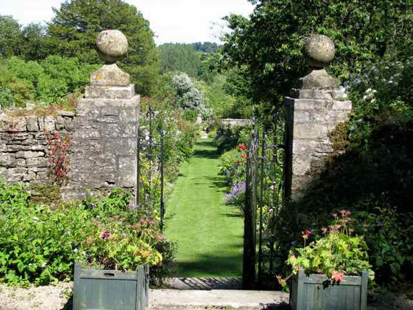 Gate, Cerney House Gardens