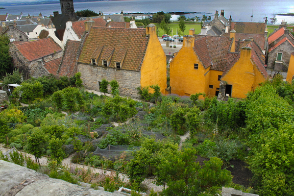 Culross Palace Medieval Garden